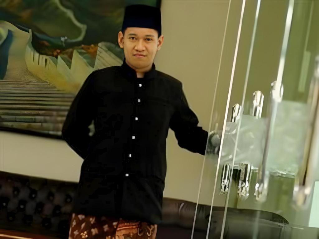 Yusro Hotel Restaurant & Convention Jombang Eksteriør billede